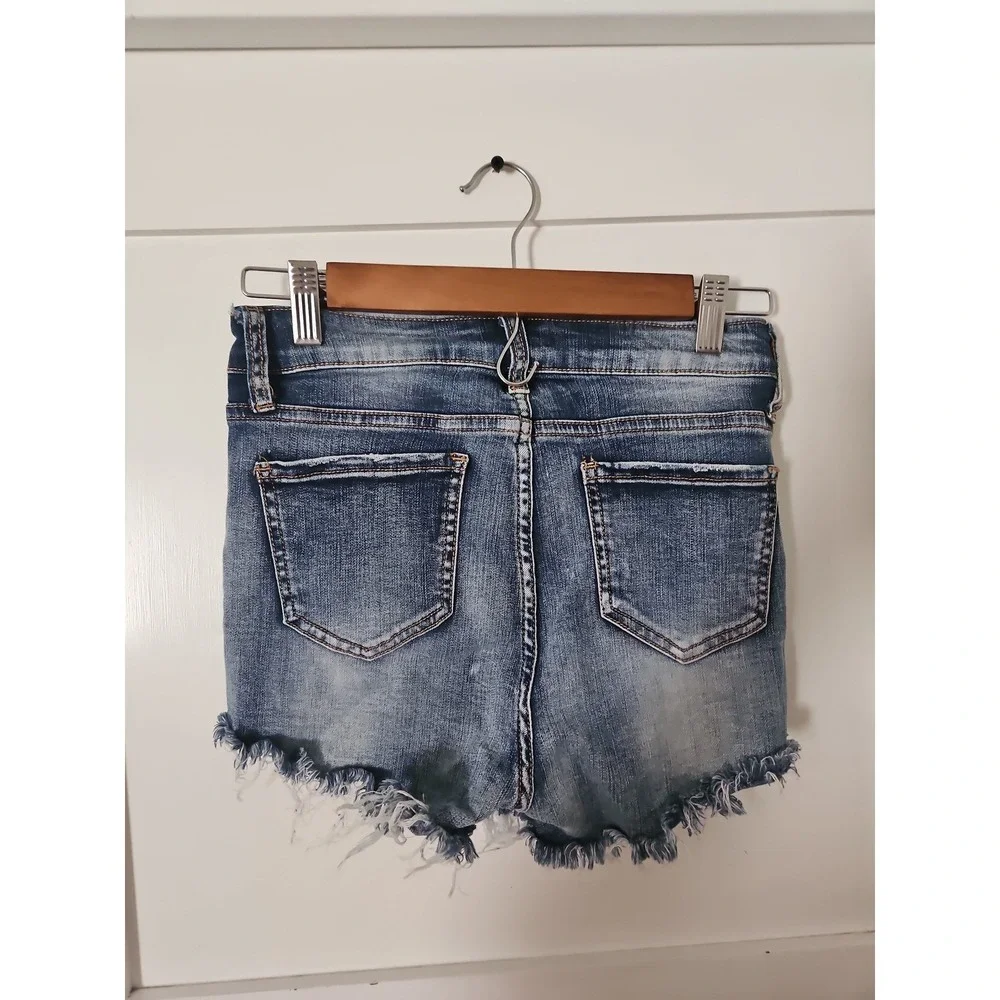 Hammer Jeans High Waisted Denim Shorts Womens Size M Blue Destroyed Frayed Hem